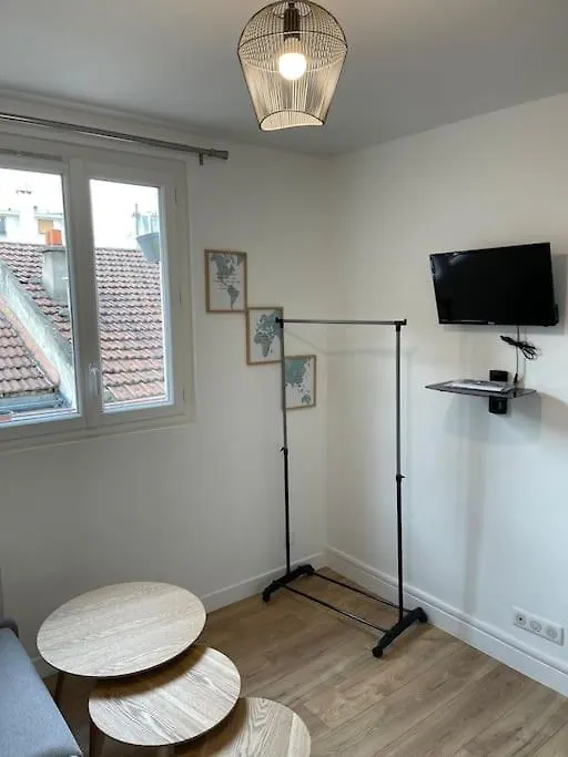 Pied A Terre A Paris Appartement